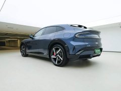 Xiaomi YU7 Four-Wheel Drive Max Edition - ფოტო 5