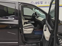 Maxus G20 PLUS 2.0T Petrol Automatic Executive - ფოტო 8