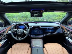 Mercedes-Benz E-Class E 300 L Luxury - ფოტო 4