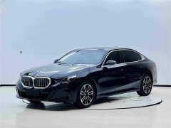 BMW 5 Series 530Li Premier M Sport Package - ფოტო 16