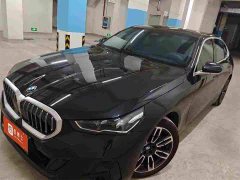 BMW 5 Series 530Li Premier M Sport Package - ფოტო 2