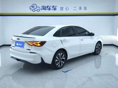 Chevrolet Cruze Mild Hybrid RS 330T Automatic Comfort Edition - фото 3