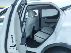 BYD Yuan Pro 401KM Luxury - ფოტო 11