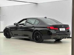 BMW 5 Series Facelift 530Li Premier M Sport Package - ფოტო 3