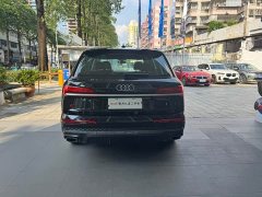 Audi Q7 55 TFSI quattro S line Sport - ფოტო 11