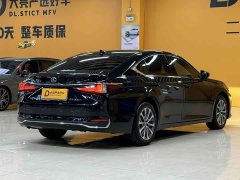 Lexus ES 2022 300h Excellence Edition - ფოტო 5