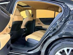 Lexus ES 2022 300h Excellence Edition - ფოტო 7