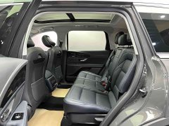 Lincoln Navigator 2.0T AWD Prestige - ფოტო 8