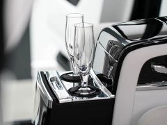 Rolls-Royce Cullinan 2021 Four-Seater - ფოტო 19