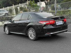 Toyota Camry 2.0G Luxury Edition - ფოტო 5