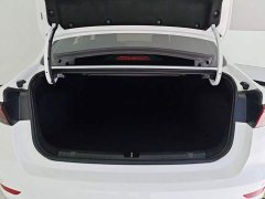 Geely Emgrand 2023 4th Generation Champion Edition 1.5L CVT Luxury - ფოტო 4