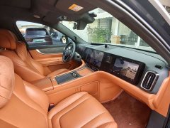 AITO M9 Extended Range Ultra 42kWh 6-Seater - ფოტო 14