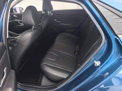 Hyundai Elantra 1.5L CVT GLX Elite - ფოტო 11