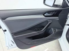 Volkswagen Sagitar 280TSI DSG Excellence Edition - ფოტო 7