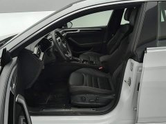 Volkswagen FAW-Volkswagen CC 380TSI Eye-Catching Edition - ფოტო 9