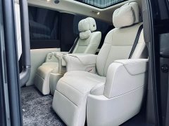Li Auto Li Xiang MEGA 2024 Ultra - ფოტო 12