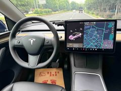 Tesla Model Y Standard Range RWD - ფოტო 15