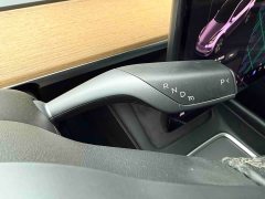 Tesla Model Y Standard Range RWD - ფოტო 17