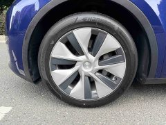 Tesla Model Y Standard Range RWD - ფოტო 4