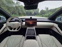 NIO ET5 2025 75kWh - ფოტო 9