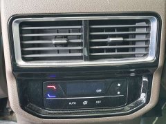 Volkswagen Viloran 2022 330TSI Luxury - ფოტო 13