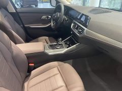 BMW 3 Series 325Li M Sport Night Edition Package - ფოტო 11