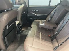 BMW 3 Series 325Li M Sport Night Edition Package - ფოტო 13