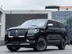 Lincoln Navigator 2020 Presidential Series 3.5T - ფოტო 1