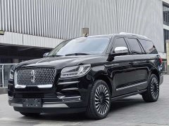 Lincoln Navigator 2020 Presidential Series 3.5T - ფოტო 2