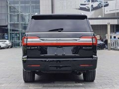 Lincoln Navigator 2020 Presidential Series 3.5T - ფოტო 6