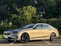 BMW i5 2025 eDrive 35L Luxury Package - ფოტო 2