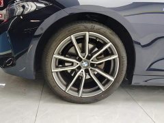 BMW 3 Series 325Li M Sport Package - ფოტო 6