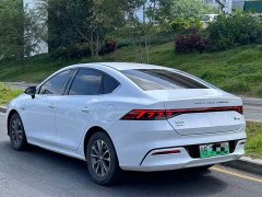 BYD Qin PLUS Glory Edition DM-i 55KM Leading - ფოტო 4