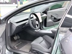 Tesla Model 3 High Performance All-Wheel Drive - ფოტო 13