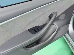 Tesla Model 3 High Performance All-Wheel Drive - ფოტო 6