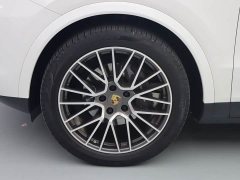 Porsche 2019 Cayenne 3.0T - ფოტო 4