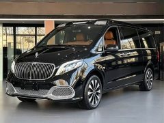 Mercedes-Benz Vito 2023 2.0T Elite 7-Seater - ფოტო 1