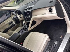 Bentley Bentayga Plug-in Hybrid 3.0T PHEV Elegance Edition - photo 8