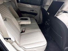Bentley Bentayga Plug-in Hybrid 3.0T PHEV Elegance Edition - photo 9