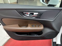 Volvo S60 2022 B4 Smart Luxury Edition - ფოტო 12