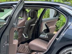 BMW 7 Series 740Li Premier M Sport Package - ფოტო 10