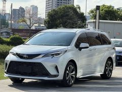 Toyota Emgrand S12 Grevias 2.5L Hybrid Premium Plus Edition - ფოტო 1