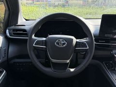 Toyota Emgrand S12 Grevias 2.5L Hybrid Premium Plus Edition - ფოტო 11