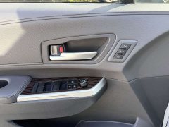 Toyota Emgrand S12 Grevias 2.5L Hybrid Premium Plus Edition - ფოტო 16