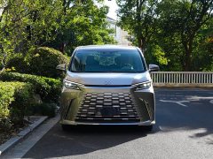 Lexus LM 500h Six-Seat Premium Edition - ფოტო 2