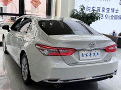 Toyota Camry 2.0G Luxury Edition - ფოტო 8