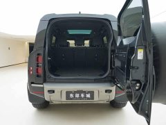 Land Rover Defender 110 3.0T P400 X-DYNAMIC HSE - ფოტო 5