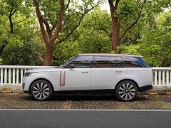 Land Rover Range Rover 4.4 V8 SV Prestige Genesis Extended Wheelbase - ფოტო 12