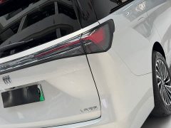 Buick GL8 New Energy Lusang Respect Edition - ფოტო 19