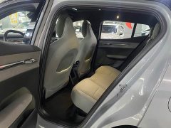 Volvo EX30 2025 Rear-Wheel Drive Extended Range Ultra - ფოტო 6